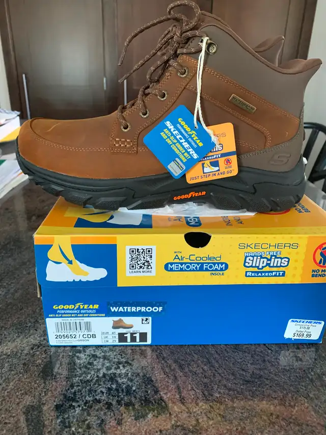 Men’s Skechers Brand New in Box - Photo 3