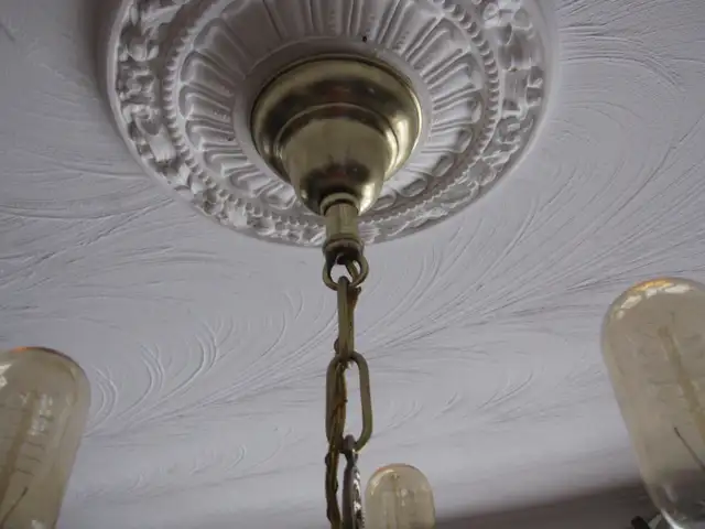 1920s ANTIQUE BRASS 3 ARM PAN CANDLEWICK CEILING LAMP FIXTURE - Photo 3