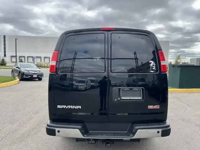 2023 GMC Savana SAVANA - 12 PASSENGER - Photo 5
