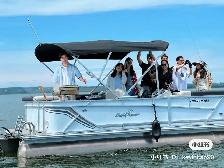 Cheapest Fishing Pontoon Boat on Lake Simcoe ｜ 30 mins drive