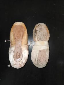 Chaussons de pointes professionnelles grandeur normale 6 - Photo 2