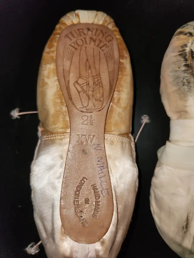 Chaussons de pointes professionnelles grandeur normale 6 - Photo 3