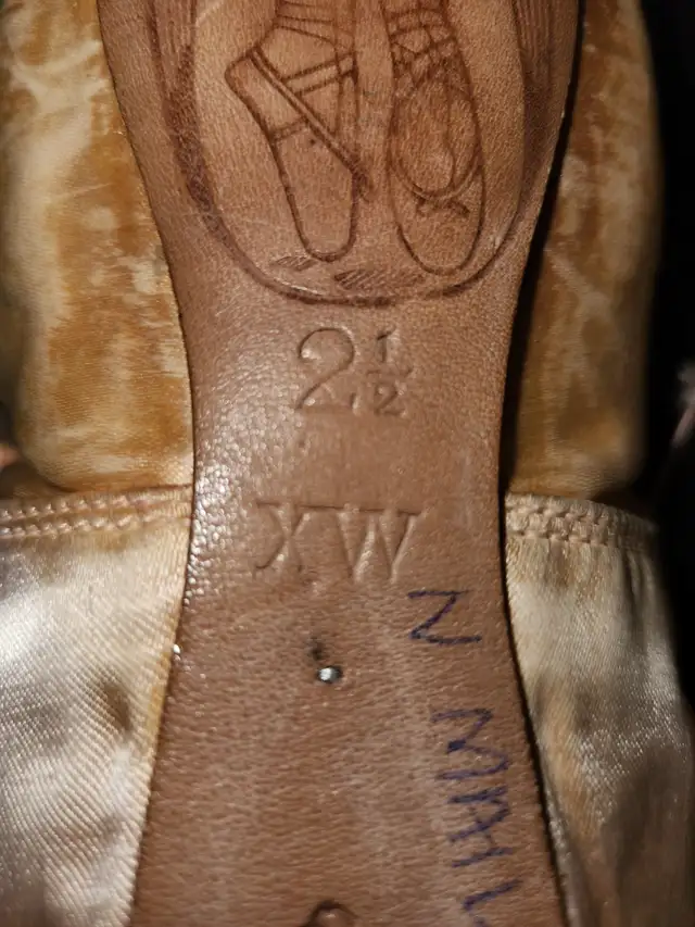 Chaussons de pointes professionnelles grandeur normale 6 - Photo 4