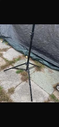 Camera stand