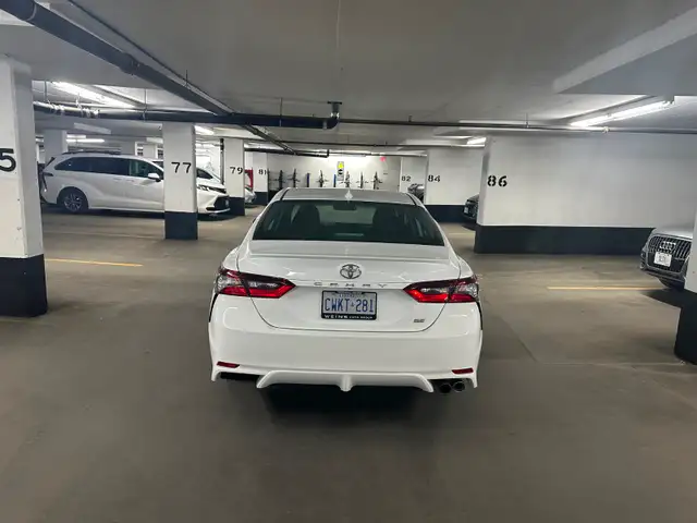 2022 TOYOTA CAMRY SE UPGRADE NO ACCIDENT - Photo 2