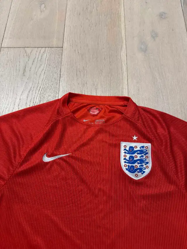 Nike England Football Soccer 2014 Red Away Jersey Men M - Photo 2