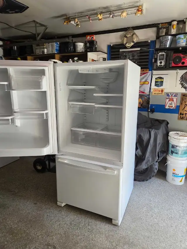Whirlpool Convection Stove - Photo 4