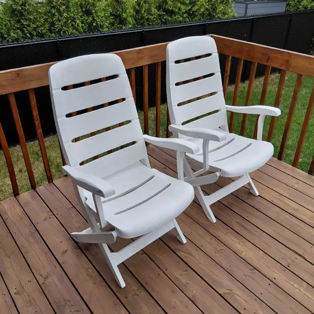 2 chaises extérieures de patio pliantes en PVC avec 2 coussins - Photo 5