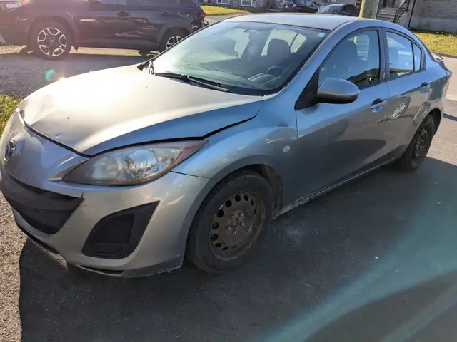 2010 MAZDA3 · Sedan · 215 000 kilomètres au compteur - Photo 4