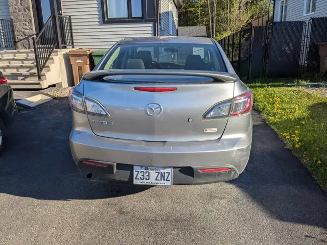 2010 MAZDA3 · Sedan · 215 000 kilomètres au compteur - Photo 6