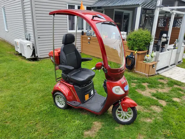 Triporteur ET3 Commander avec toit $2500.00 - Photo 3
