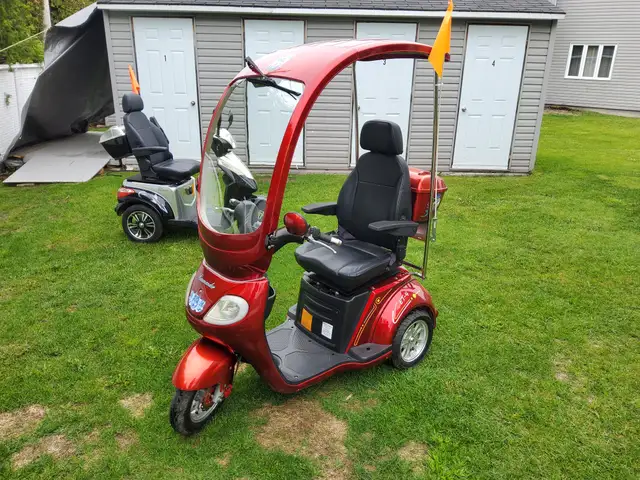 Triporteur ET3 Commander avec toit $2500.00 - Photo 4