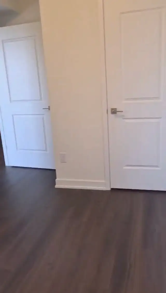 Brand-New 1 Bedroom   Den Condo Rental - Photo 5