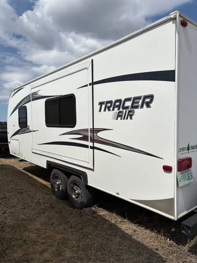 2014 Tracer 215AIR - Photo 2