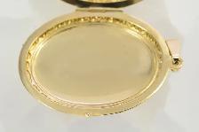 14K LARGE FLORAL LOCKET - Photo 7