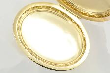 14K LARGE FLORAL LOCKET - Photo 8