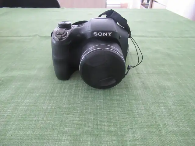 Sony Cyber-Shot Camera 20.1mg