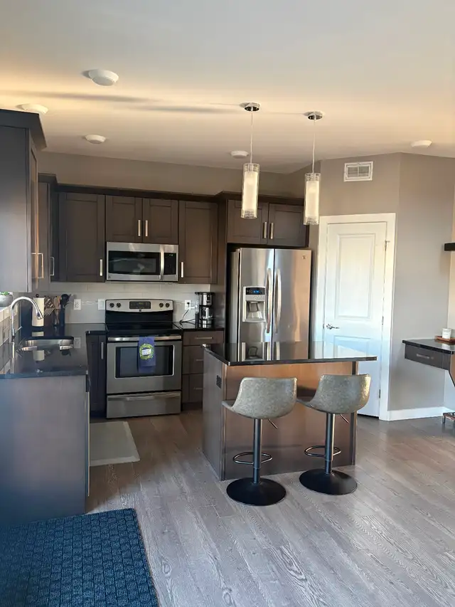 3 bed, 2.5 bath, two story home with detached garage. Warman, Sk - Photo 6
