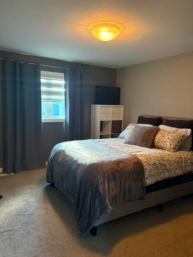 3 bed, 2.5 bath, two story home with detached garage. Warman, Sk - Photo 9