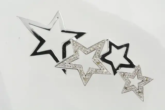 10K SHINING STARS PENDANT