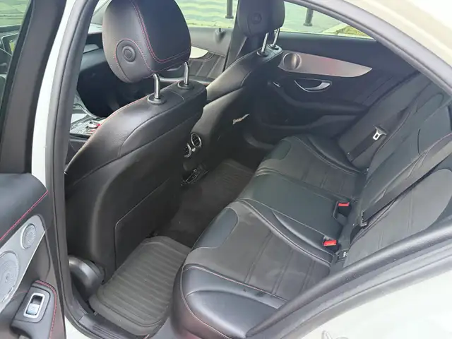 2017 Mercedes-Benz C 43 metallic white exterior black interior - Photo 8
