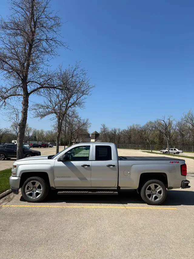 2019 Chevrolet Silverado LD Custom - Photo 3