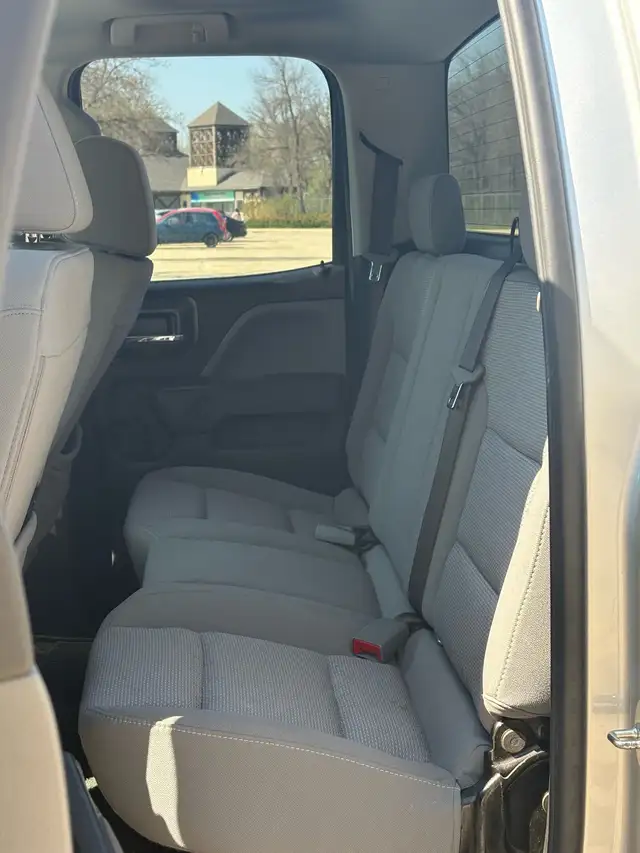 2019 Chevrolet Silverado LD Custom - Photo 8