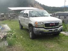 2004 G M C  3/4 ton 4x4