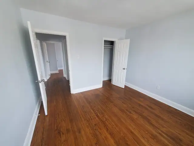 Luxurious Two Bedroom Apartment - Photo 5