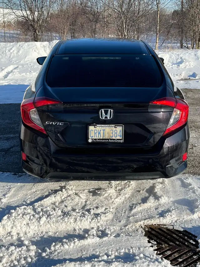 2016 Honda Civic - Photo 3