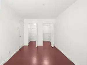 2 Bedroom   Den & underground secured parking Avail immediately - Photo 5