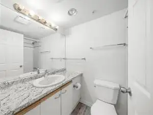 2 Bedroom   Den & underground secured parking Avail immediately - Photo 11