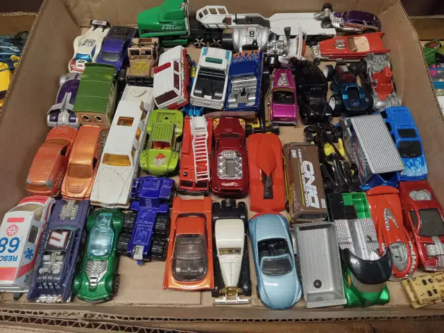 Hot Wheels cars, trucks and tractor collection, -432 in total - Photo 10