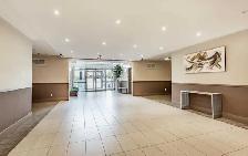 Beautiful Condo Apartment in Mississauga, Main Floor - Photo 3