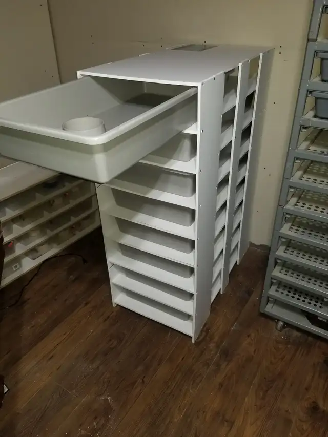Racks! Ball python racks available. With Herpstats or without. - Photo 3