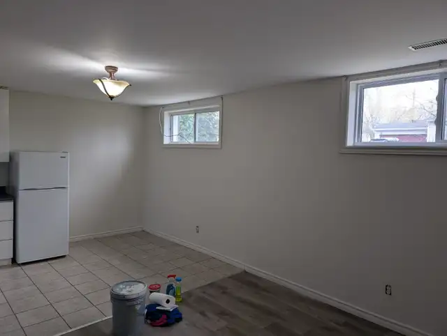 One Bedroom Apartment For Rent - Photo 4