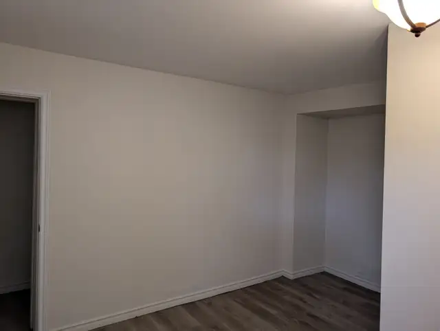 One Bedroom Apartment For Rent - Photo 5