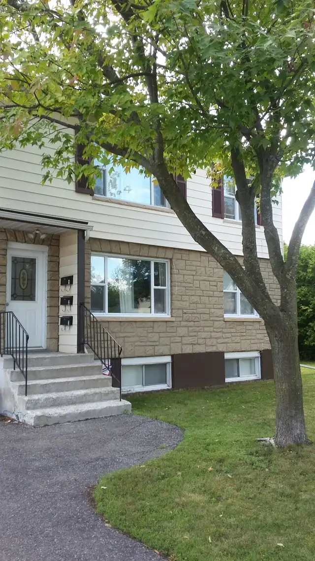 One Bedroom Apartment For Rent - Photo 6