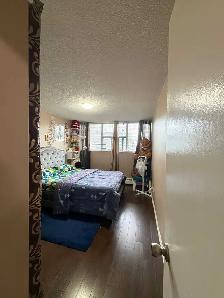 Rare find Spacious Renovated with utilities ideal for family - Photo 5