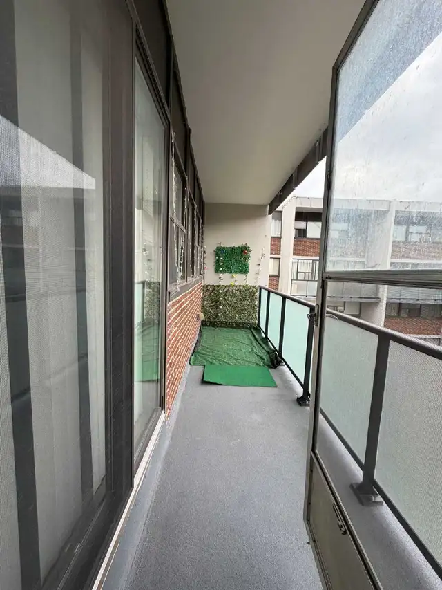 Rare find Spacious Renovated with utilities ideal for family - Photo 7