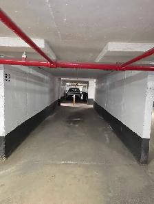 Rare find Spacious Renovated with utilities ideal for family - Photo 10