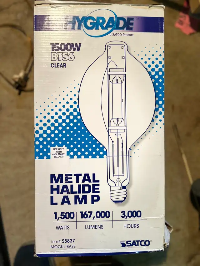 ONE 1500 Watt Metal Halide Lite Bulbas pictured NEED GONE Sooo.