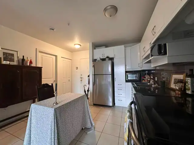 (ANGRIGNON) Bright 1-Bedroom 3.5 Condo with Parking - Photo 7