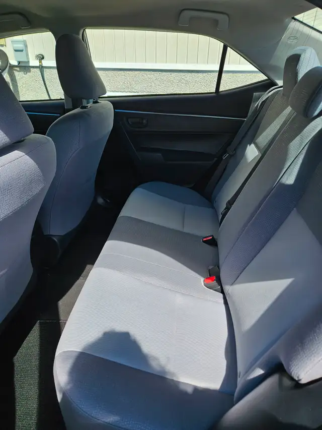 Toyota Corolla - Photo 4