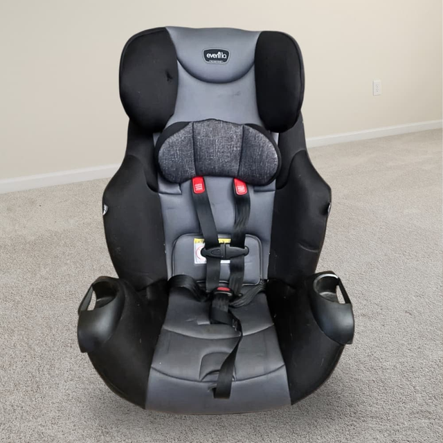 Evenflo Symphony 3-in-1 Car Seat (Exp. 2029)