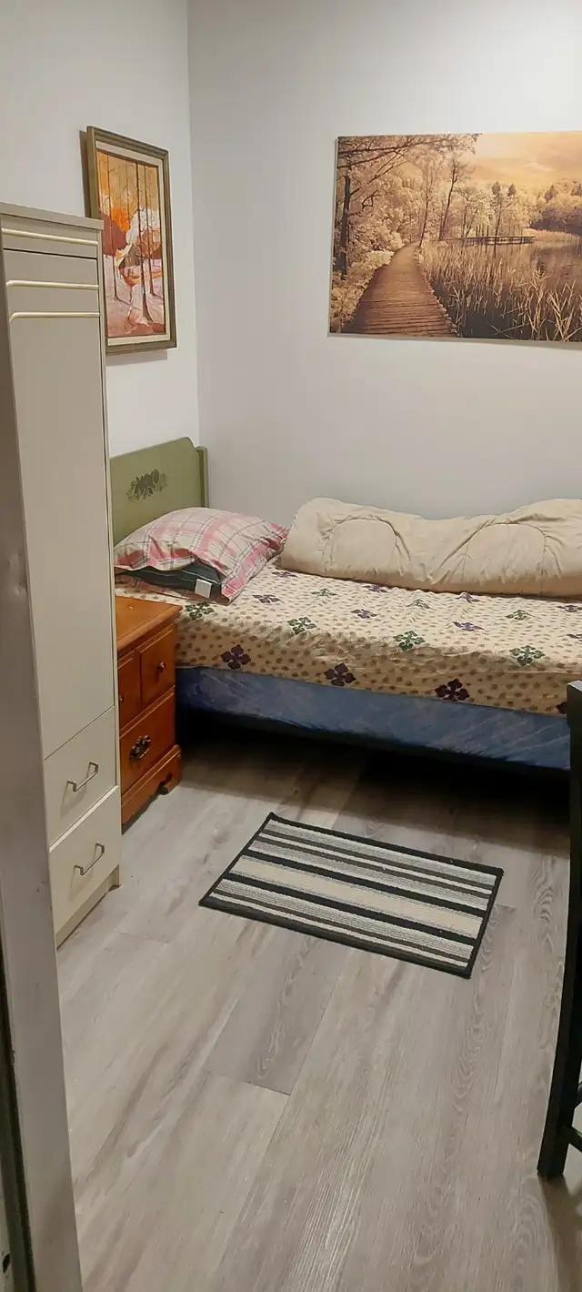 Girls Private Room/ for 2, or for1, Metro Parc/Saint Michel/Monk - Photo 4