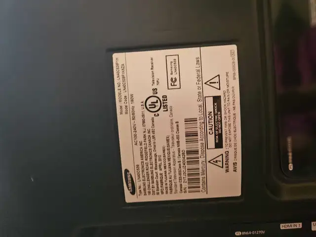 3 TVs for sale,  Two Samsung and one Toshiba working - Photo 3