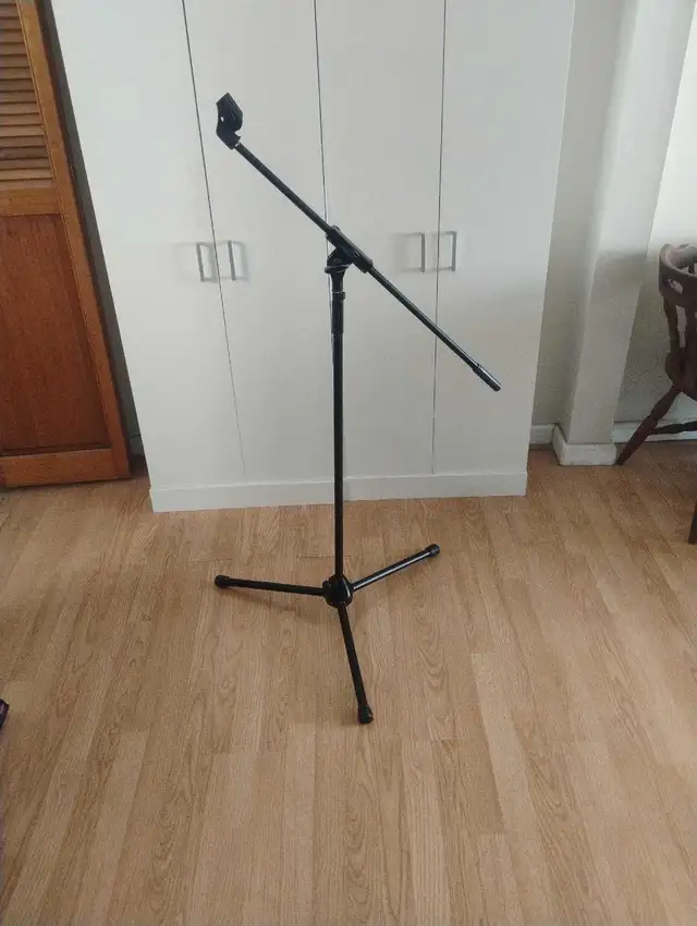 Microphone Stand