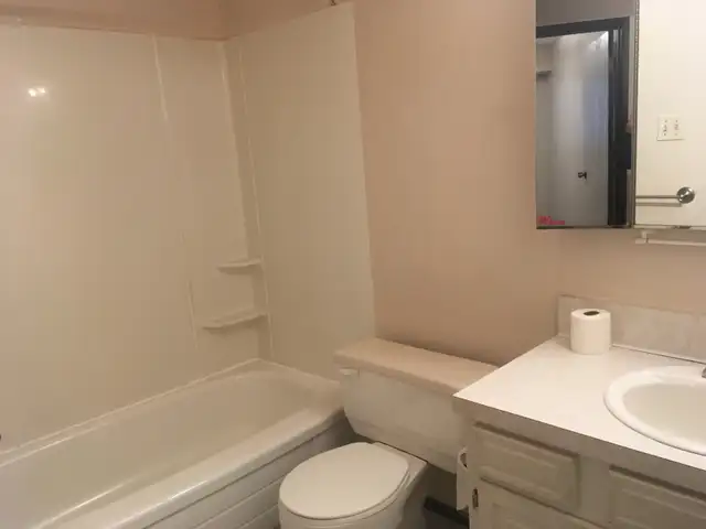 2-Bedroom Apartment For Rent In Coaldale - Photo 6
