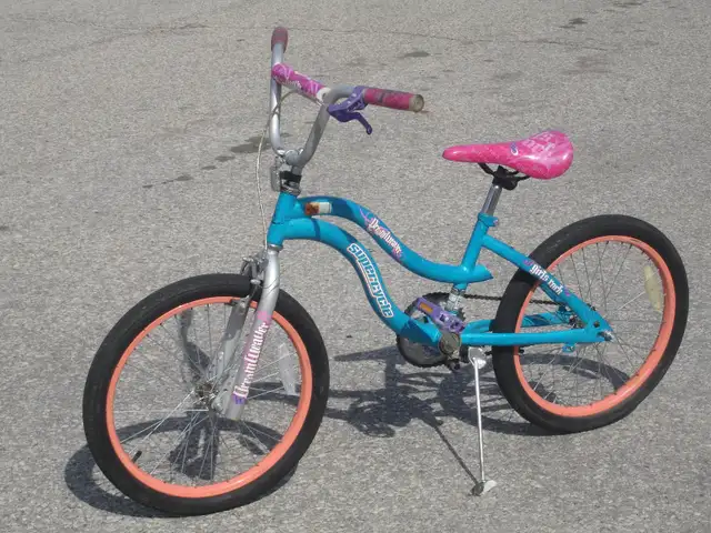 OUTGROWN & GOOD SHAPE GIRL'S 20' SUPERCYCLE DREAMWEAVER BIKE! - Photo 2